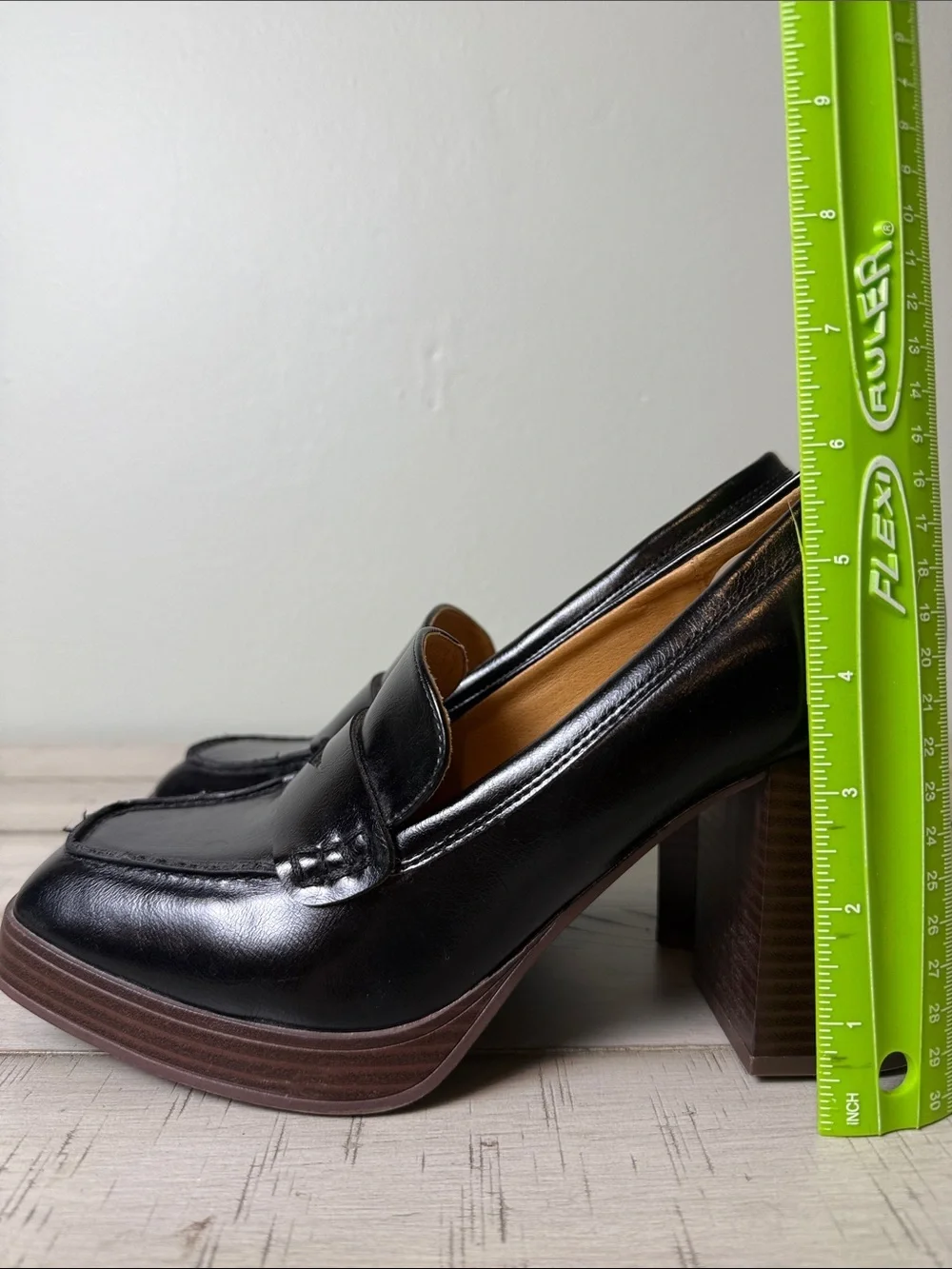 Nine West Chunky Black Square Toe Loafer Style Platform Shoes Size 8.5